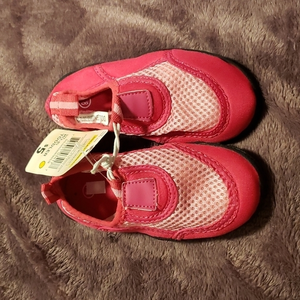 Girls water shoes‎